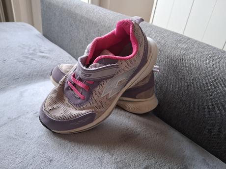 Tenisky botasky topánky, lotto,32