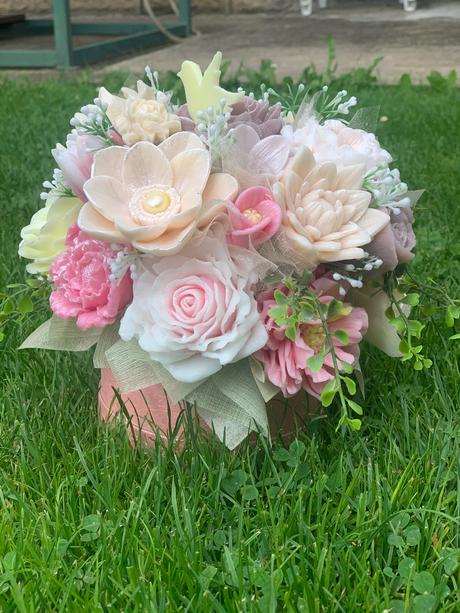 Mydlova kytica gratulačná, 