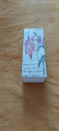 Drevená krabička na čaje, 