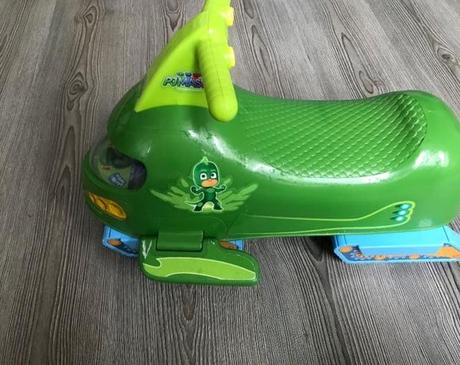 Odražadlo so zvukom vlak-drak, 