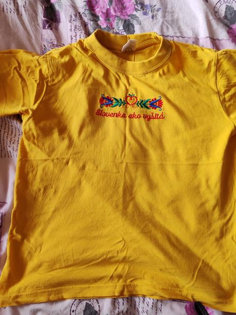 Tričko s ludovou výšivkou, 146