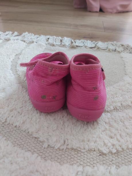 Papucky fare, fare,19