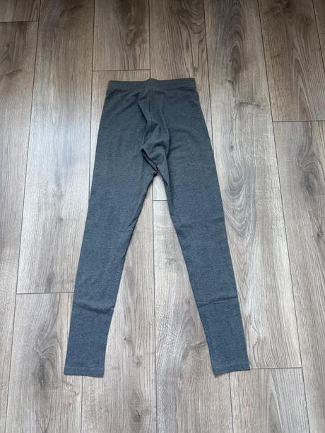 Sivé legíny, esmara,xs