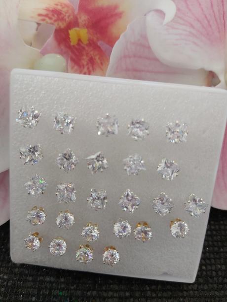 Naušničky s kamienkom, 