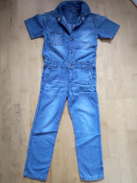 Riflový overal., 134