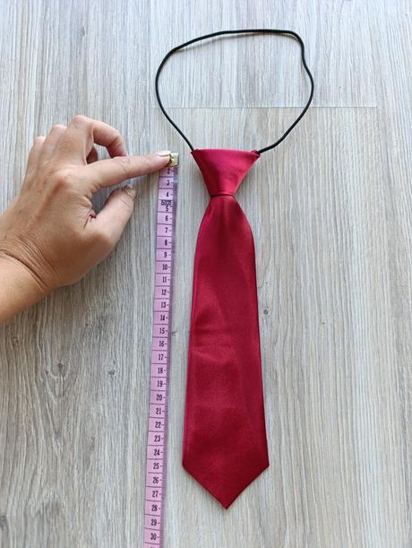 Chlapčenská bordová kravata, 