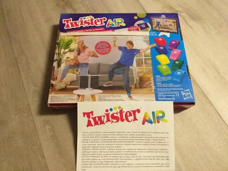 Hra twister air,
