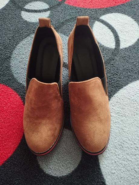 Nové, dámske topánky, 39