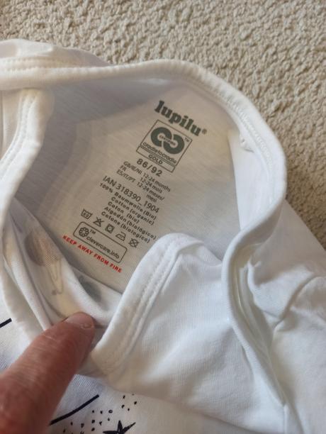 Pyžamo 86/92, lupilu,92