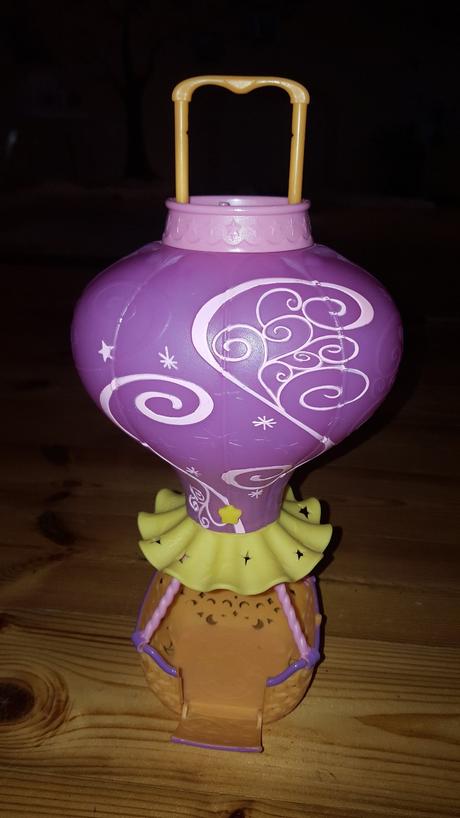 Hraci a svietiaci balon velmi pekny bez poskodeni, 