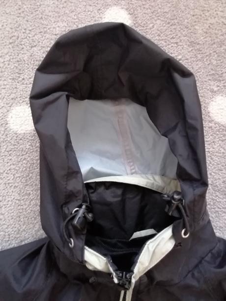 Sustakova bunda, 164