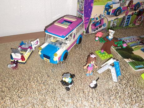 Lego karavan,