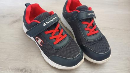 Tenisky, champion,35