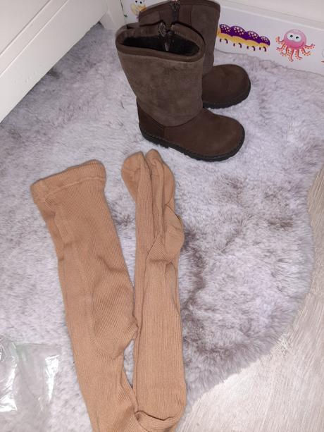 Kožené čižmičky, 21