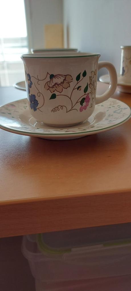 Porcelanové šálky, 