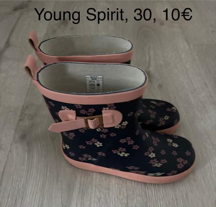 Gumáky, young spirit,30