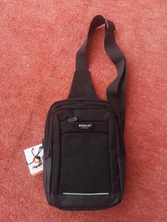 Beagles originals pánsky batoh na jedno rameno,