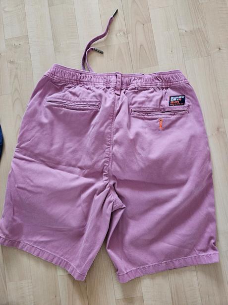 Kraťasy a tričká superdry, s