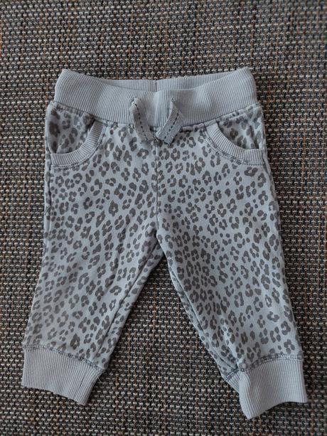 Tigrované zateplené teplačky, f&f,68