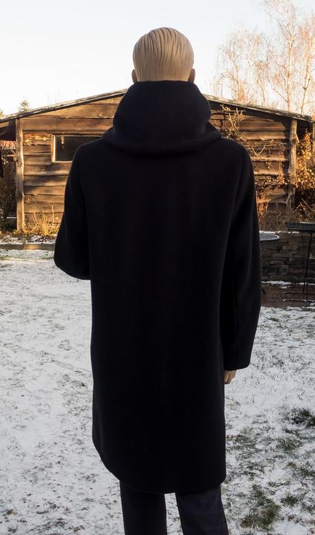 Teplý vlnený kabát s kapucňou, xl
