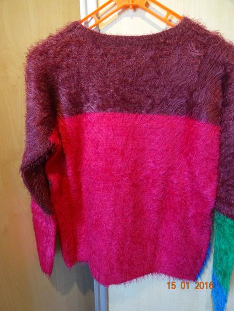 Makky pulovrik farebny, benetton,152