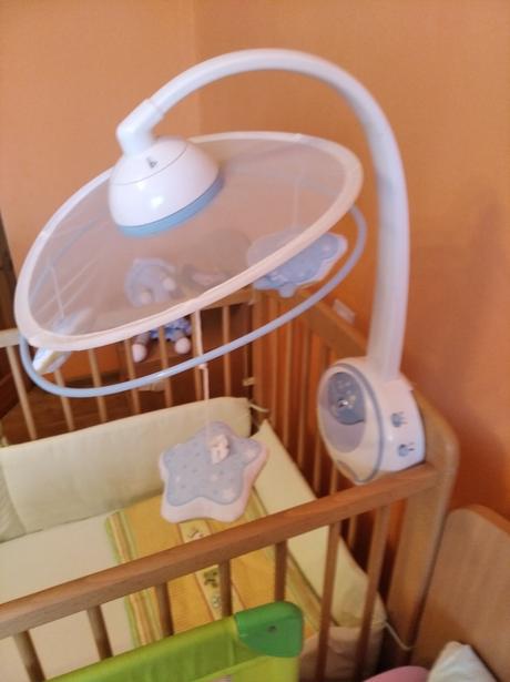 Kolotoc nad postielku chicco, 