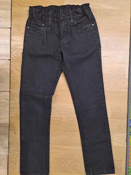 Rifle čierne, c&a,134