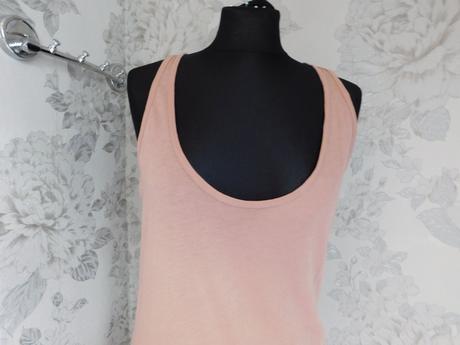 Luxusne tričkove šaty, 36