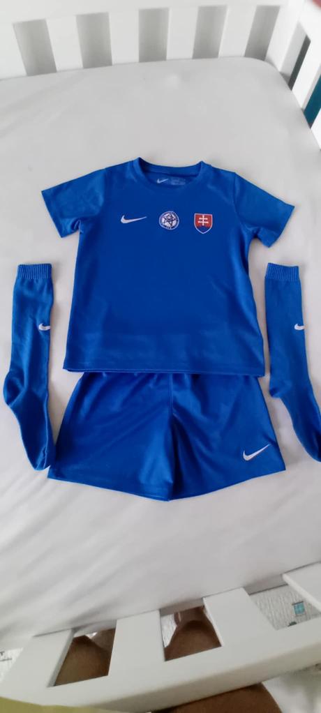 Dres slovensko, nike,116