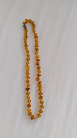 Náhrdelník - jantár na zúbky, 
