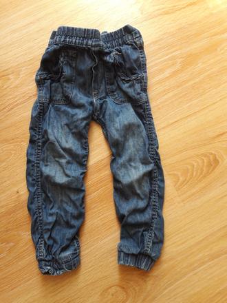 Tenšie riflove nohavice--h&m--104, h&m,104