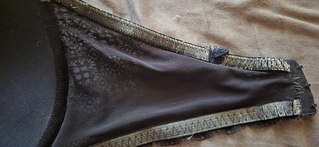 Samodržiaca podprsenka, 90d