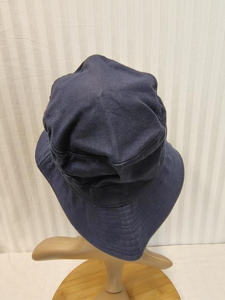 Dámsky tmavo modrý klobúk, lancome, č. 603, 