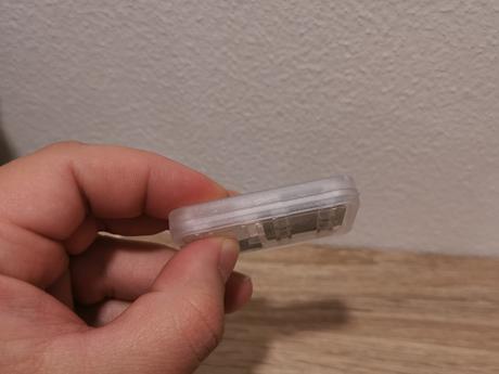 Úložný box na pamäťové karty, 