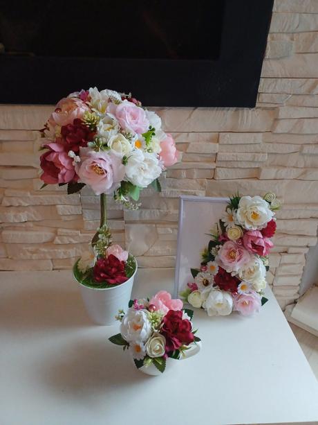 Dekorácia s kvetmi, 