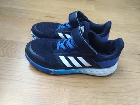 Botasky, adidas,35