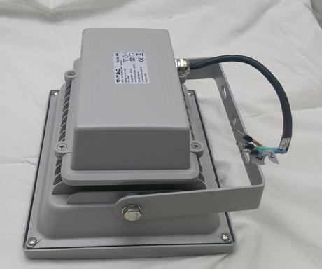 Led farebný rgb vonkajší reflektor 30w s diaľkovým, 