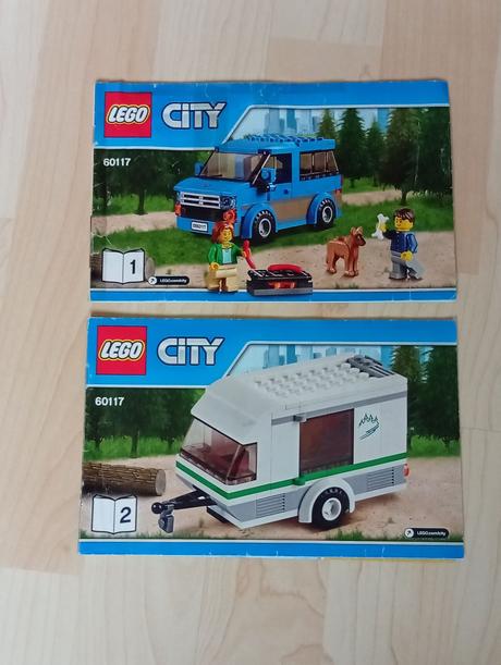 Lego 60117 dodávka a karavan,