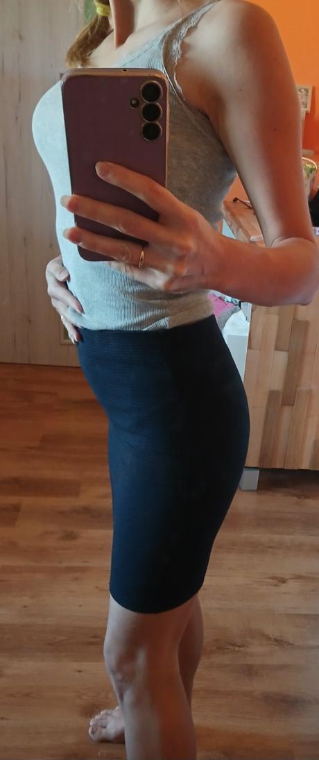 Tmavomodrá sukňa, pepco,s