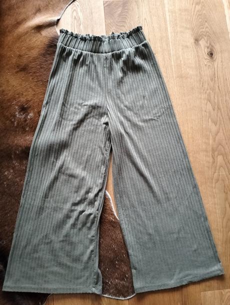 Dievčenské objecenie, 140–152