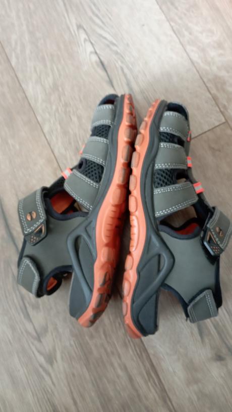 Športové sandálky (už s poštovným), 34