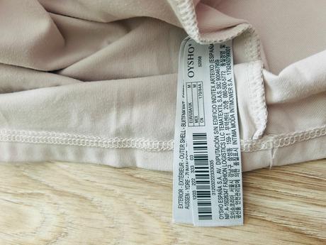 Skvelé šaty so šortkami značky oysho, pc 50 eur, m