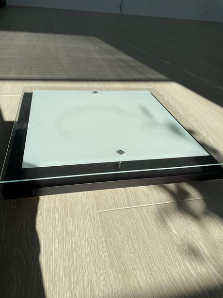 Stropna lampa 42x42,