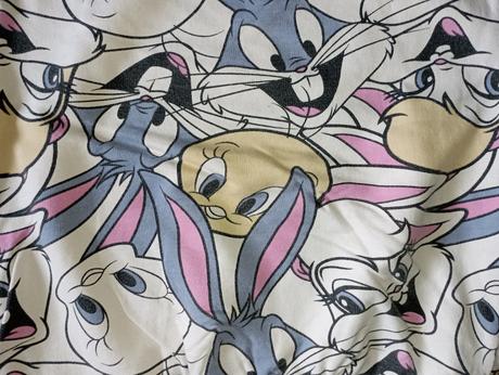 Mikina looney tunes, 134