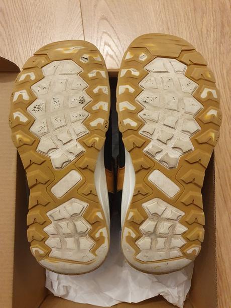 Prechodne topanky, baťa,36