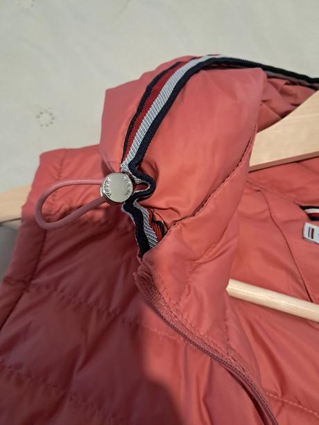 Paperová vesta, tommy hilfiger,l