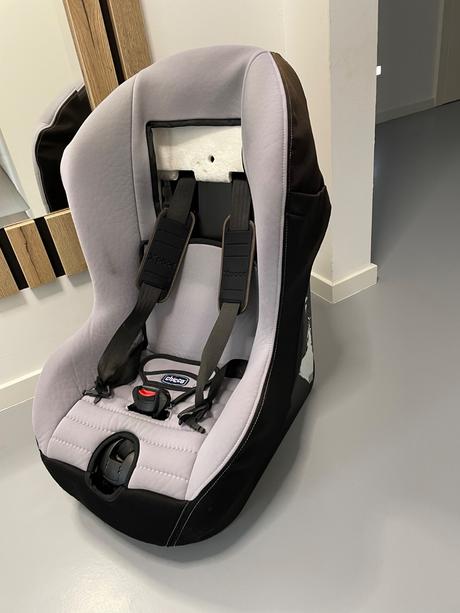 Britax römer isofix + chicco autosedacka zdarma, britax