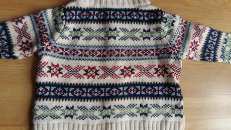 Vianocny svetrik + ciapocka, 74