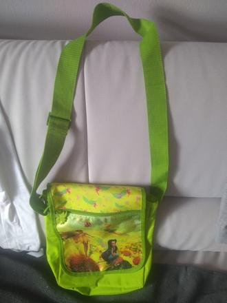 Dievčenska taska vila zvonilka, 