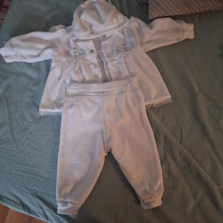 Oblečenie na krst, 62